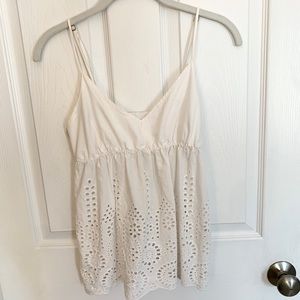 Lulu’s white tank top